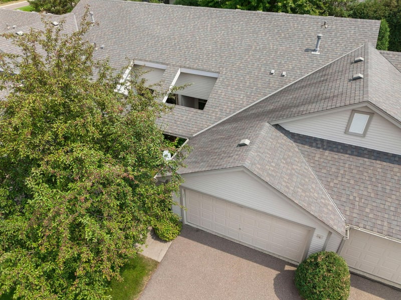 27699 Woodland Dr, Chisago City, MN 55013