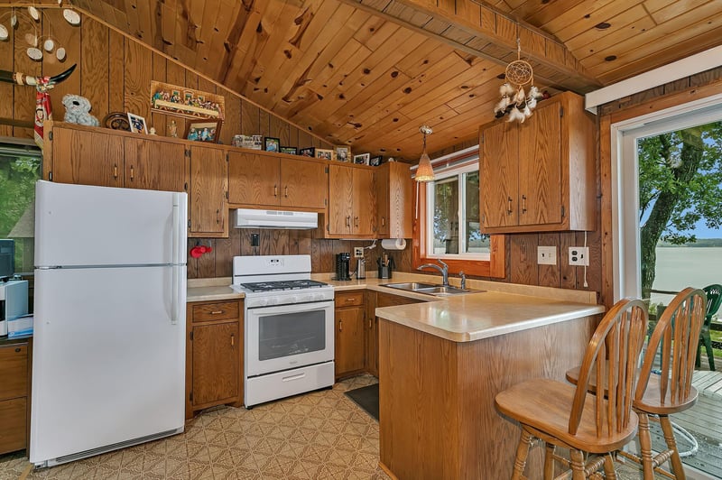 21307 Agate Beach Rd, Rockville, MN 56301