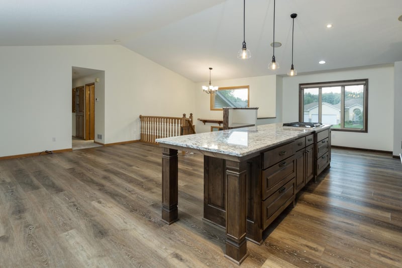 700 141st Ave NW, Andover, MN 55304