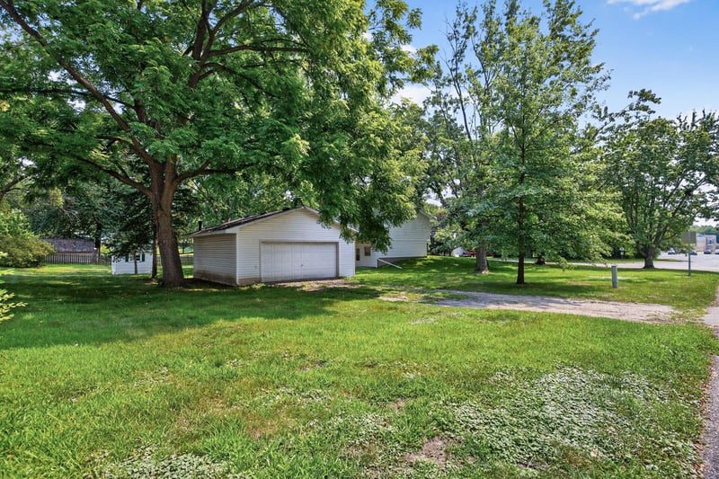 13400 Orchard Rd, Minnetonka, MN 55305
