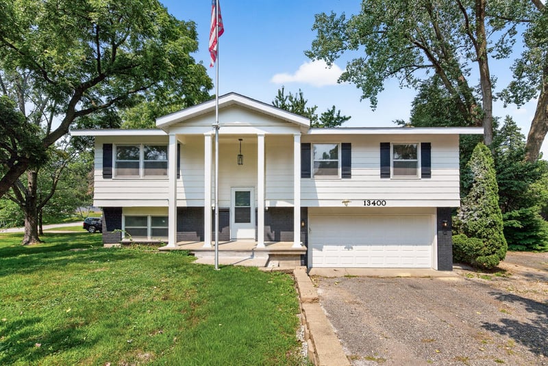13400 Orchard Rd, Minnetonka, MN 55305