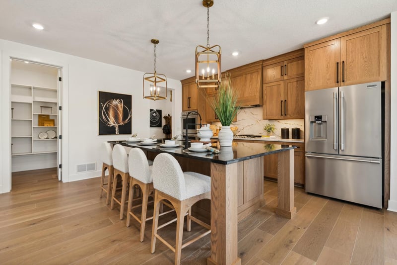 6870 Spruce Ln, Corcoran, MN 55340