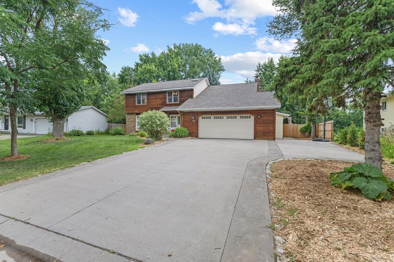8072 66th Street Ct S, Cottage Grove, MN 55016