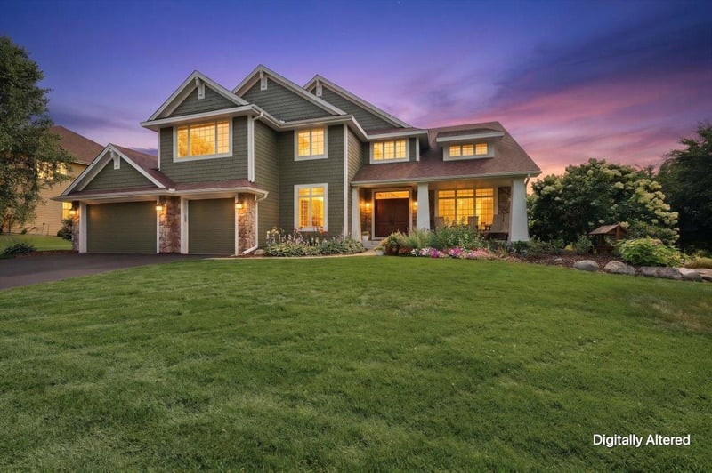 10614 Maple Blvd, Woodbury, MN 55129