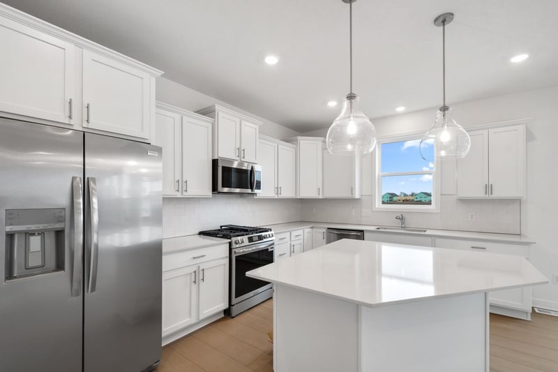 7448 Lotus Ln, Lino Lakes, MN 55038