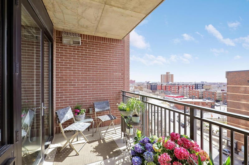 500 E Grant St #707, Minneapolis, MN 55404