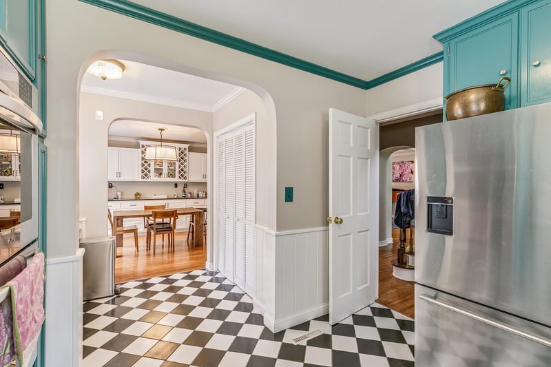 4354 Browndale Ave, Saint Louis Park, MN 55424
