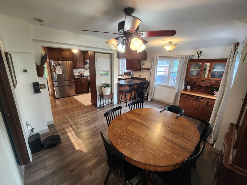 422 N Adams St, Elkton, MN 55933