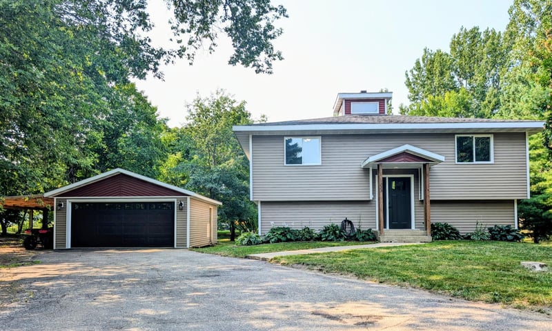 1223 Terrace Ct, Alexandria, MN 56308