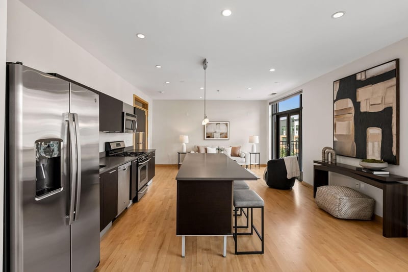 3116 W Lake St #423, Minneapolis, MN 55416