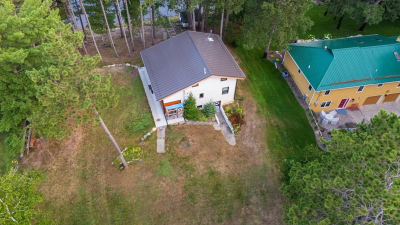 33481 S Upper Hay Dr, Pequot Lakes, MN 56472