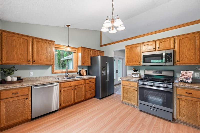 22160 Jude Ave N, Forest Lake, MN 55025
