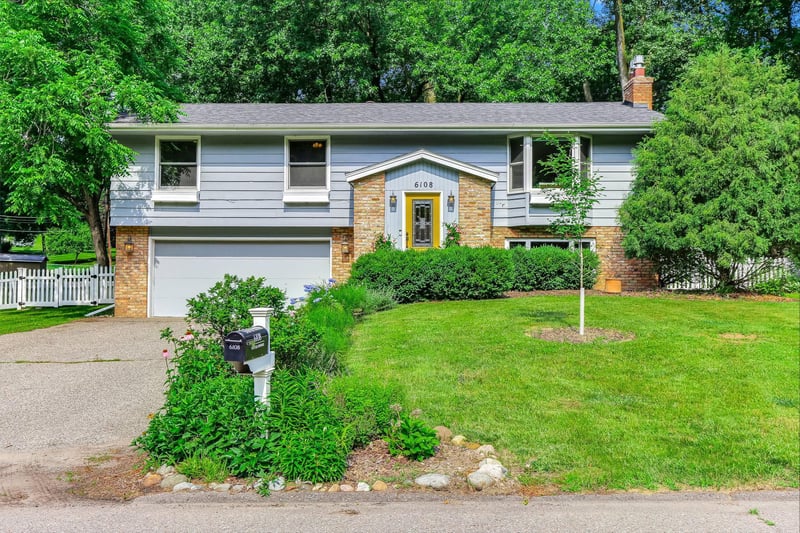 6108 Whited Ave, Minnetonka, MN 55345