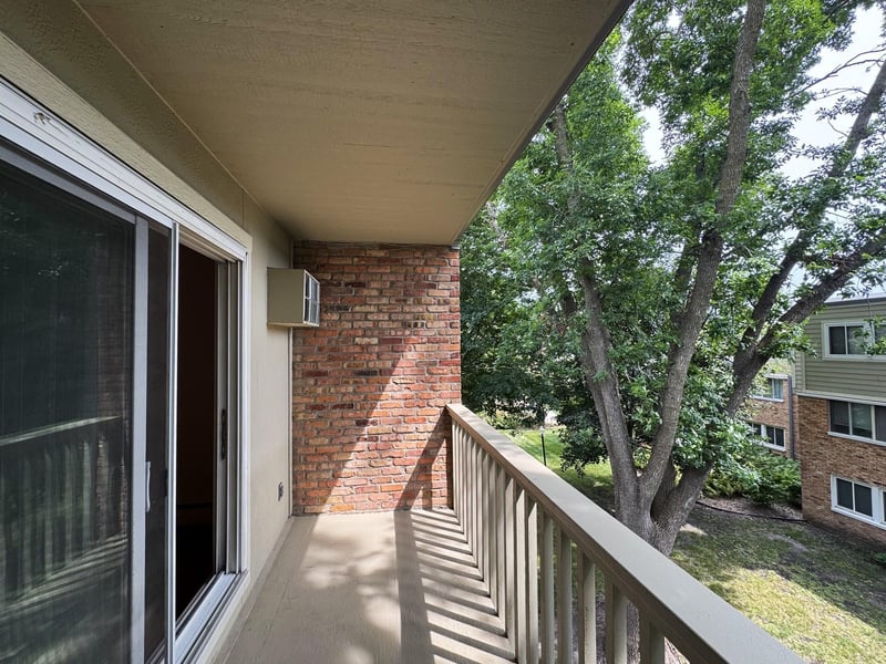 7414 W 22nd St #306, Saint Louis Park, MN 55426