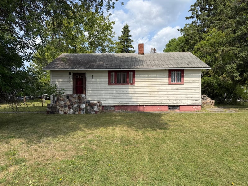 1222 Main Ave, International Falls, MN 56649