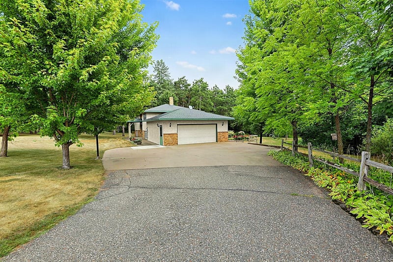 14196 242nd Ave, Pierz, MN 56364