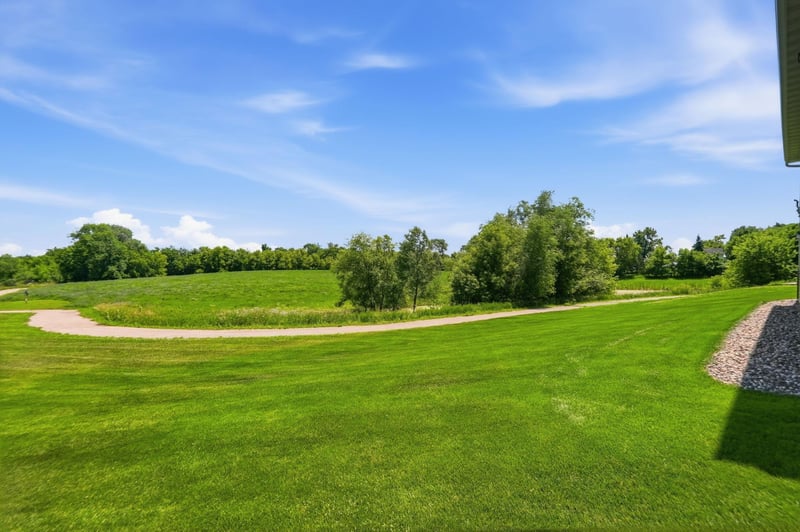 1500 5th Ave, Howard Lake, MN 55349