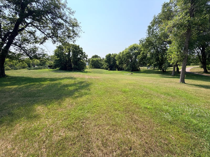 512 E Main Ave, Frazee, MN 56544