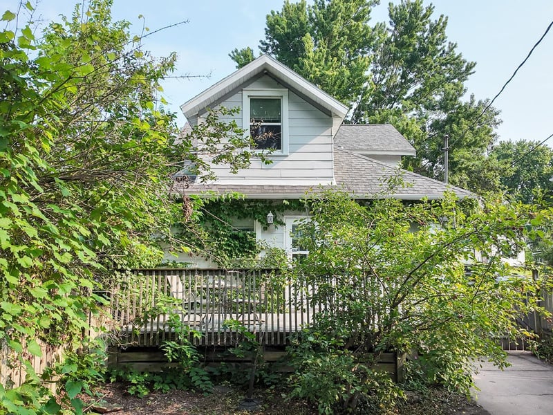 1025 W Wabasha St, Winona, MN 55987