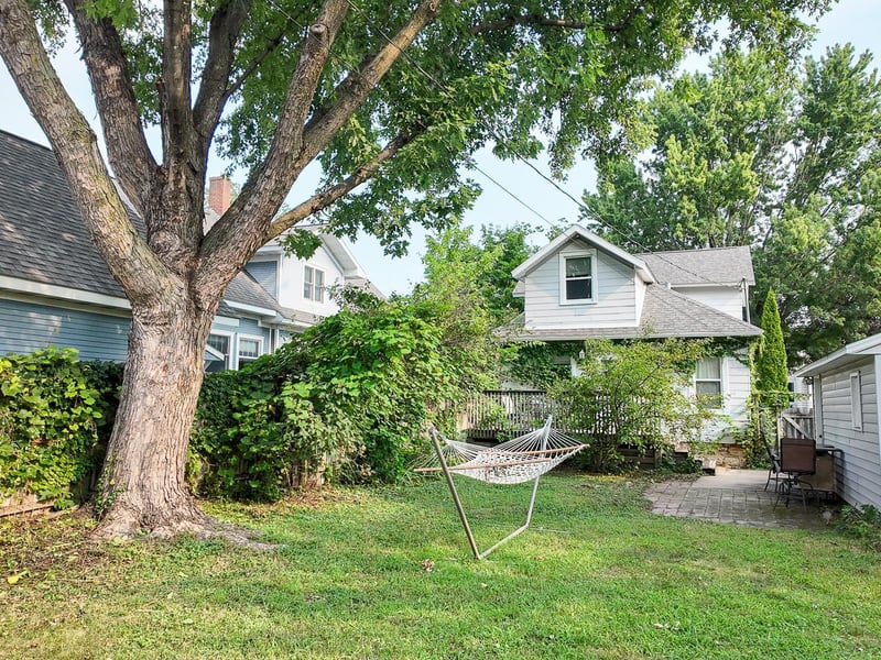 1025 W Wabasha St, Winona, MN 55987