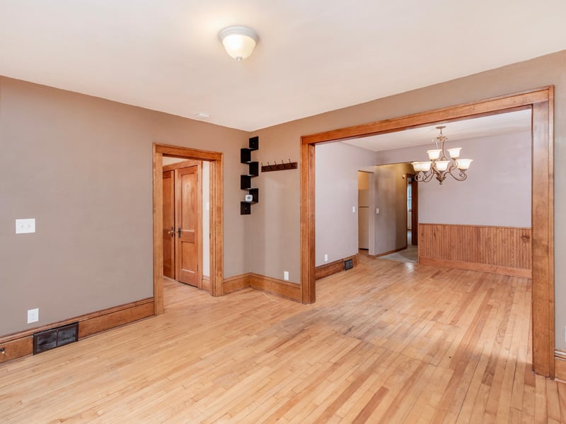 2119 3rd St NE, Minneapolis, MN 55418