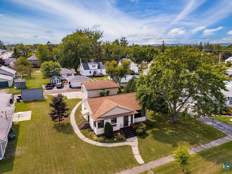 1724 E 3rd St, Superior, WI 54880