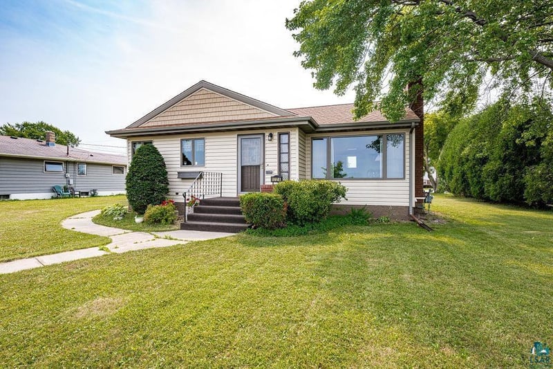 1724 E 3rd St, Superior, WI 54880