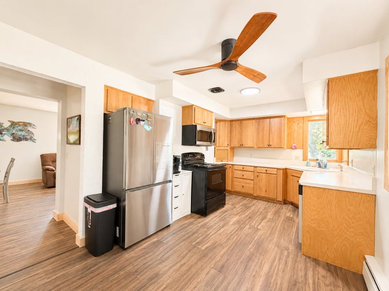 515 NW 6th St, Grand Rapids, MN 55744