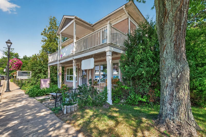 418 Bench St, Taylors Falls, MN 55084