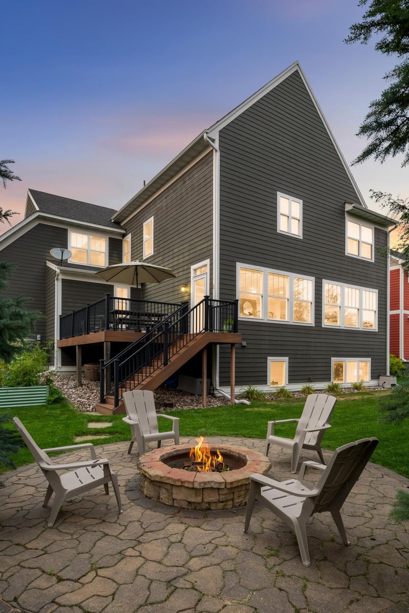 5128 167th St W, Lakeville, MN 55044