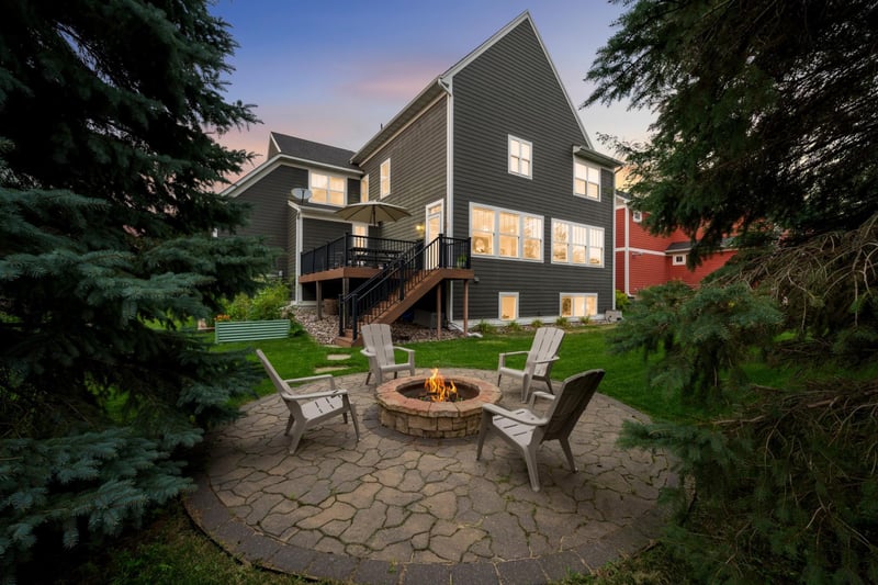 5128 167th St W, Lakeville, MN 55044