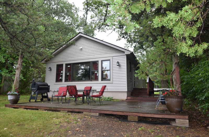 10740 55th St, Clear Lake, MN 55319