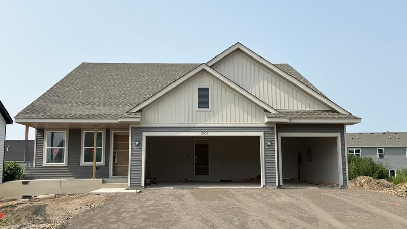 1907 Dogwood Ct, Carver, MN 55315