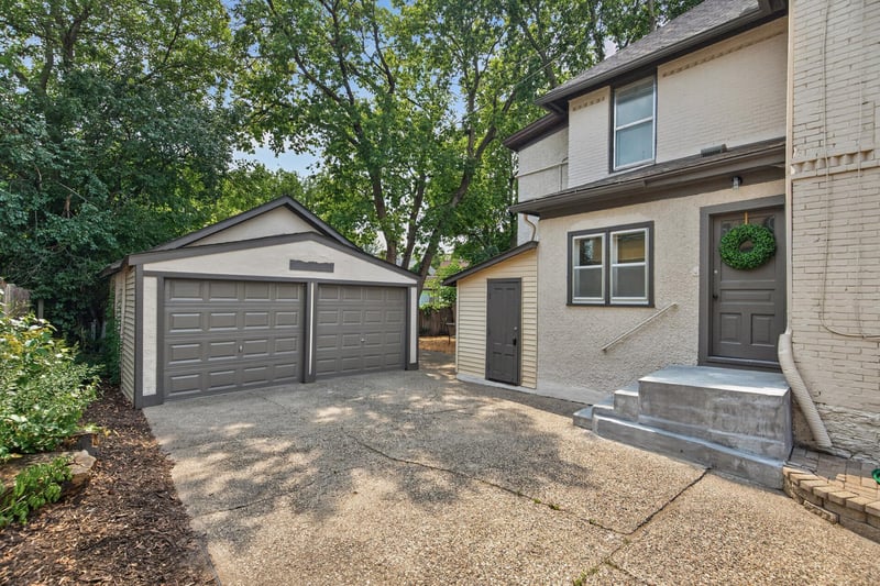1014 18 1/2 Ave NE, Minneapolis, MN 55418