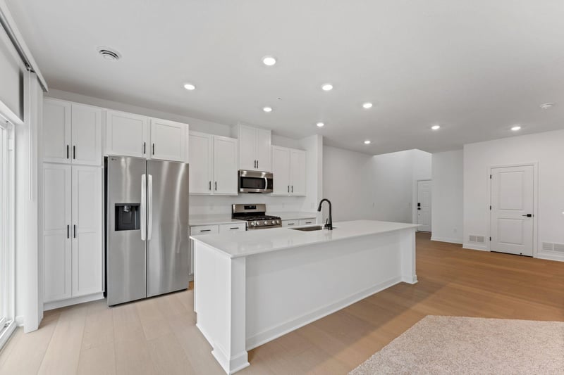 10558 Glacier Ln N, Maple Grove, MN 55369