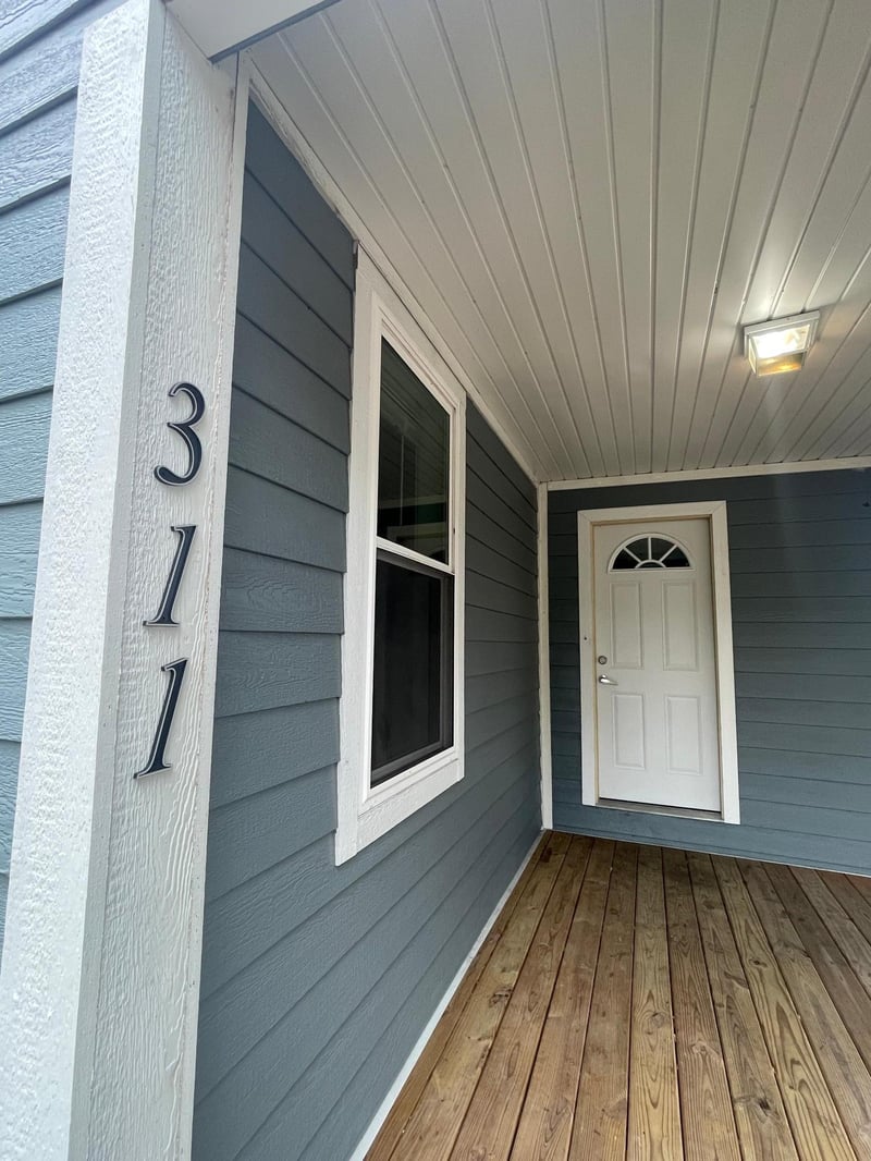 311 Range St, North Mankato, MN 56003