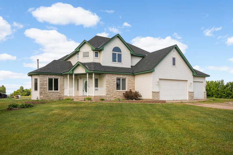 17672 County Road 14 NW, Big Lake, MN 55309