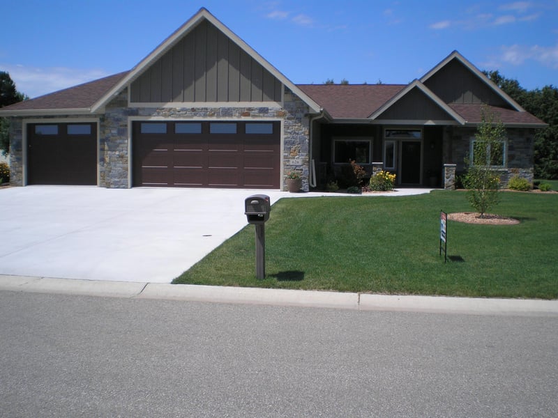 626 Lake Forest Cir, Detroit Lakes, MN 56501