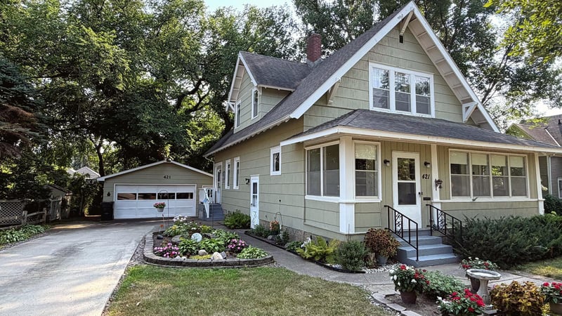 421 W Vernon Ave, Fergus Falls, MN 56537
