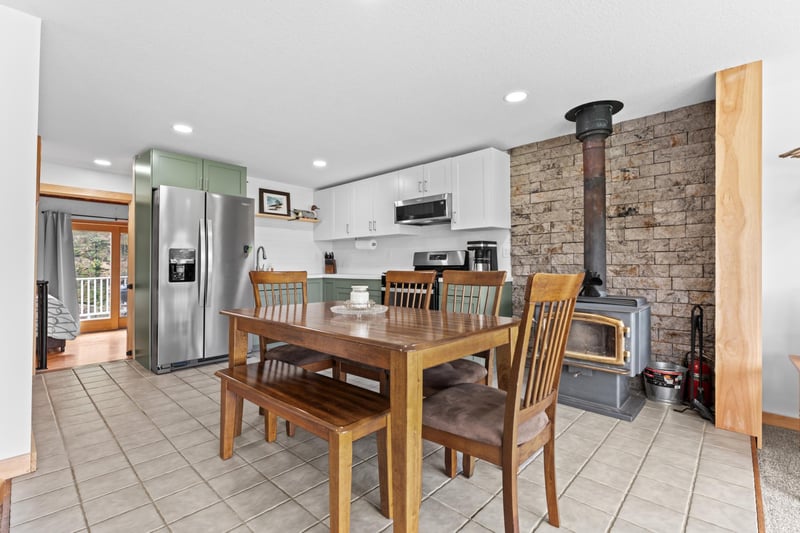 24744 Fish Pond Ln, Winona, MN 55987