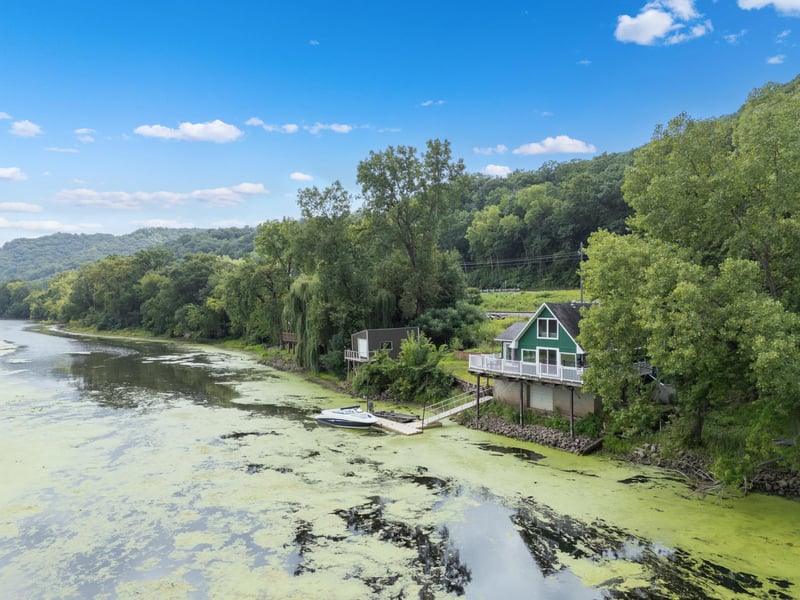 24744 Fish Pond Ln, Winona, MN 55987