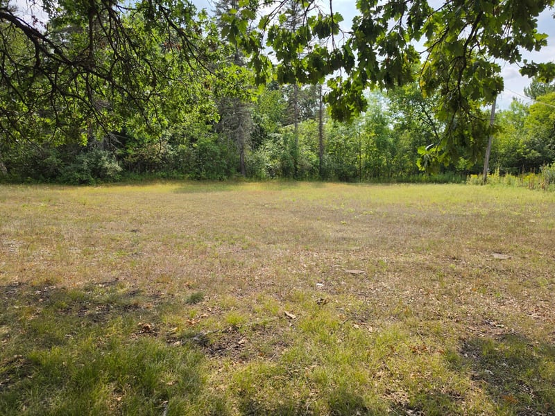 41278 Oak St, North Branch, MN 55056