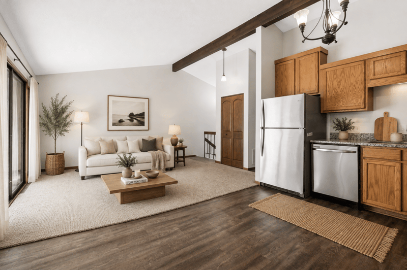 6371 Aspenwood Pz, Woodbury, MN 55125