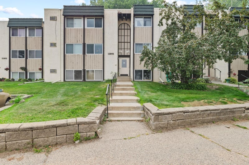 12844 Nicollet Ave #102, Burnsville, MN 55337