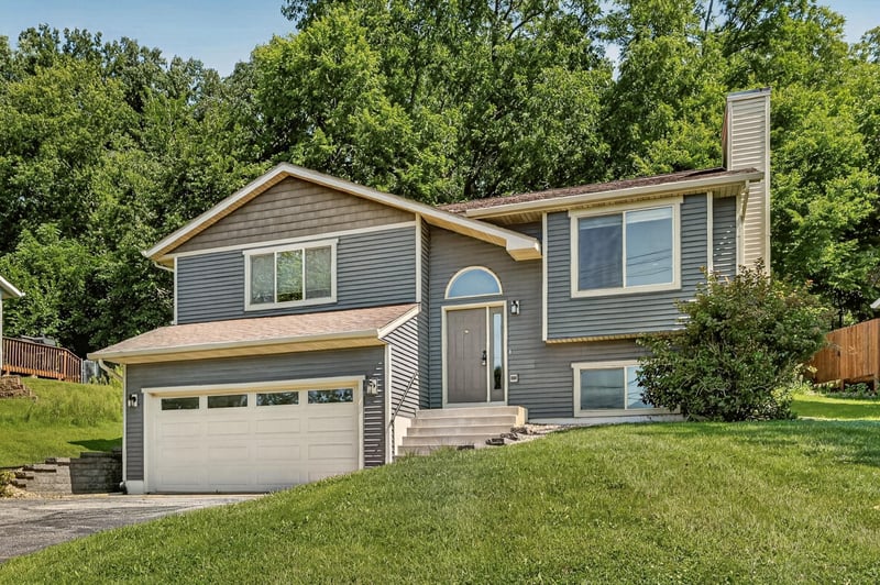 1034 14th Ave SW, Rochester, MN 55902