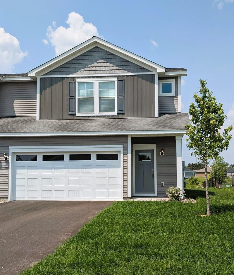8390 Cherry St, Clear Lake, MN 55319