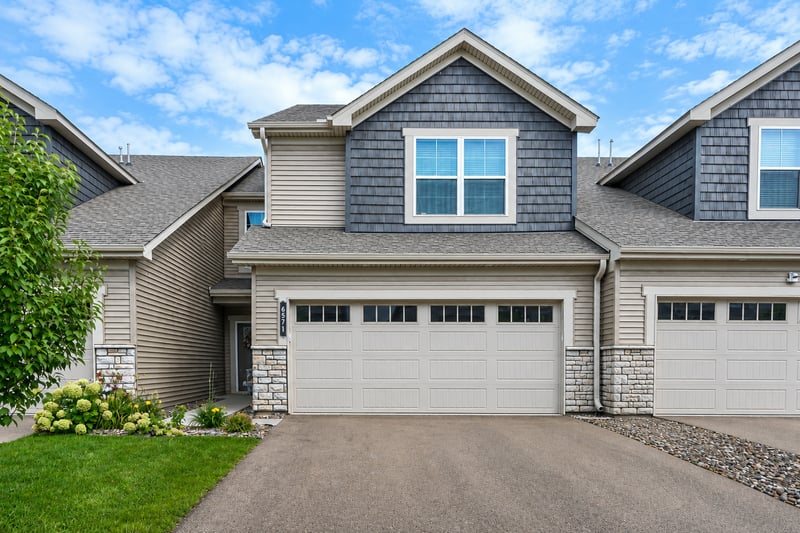 6571 Jocelyn Ave S, Cottage Grove, MN 55016