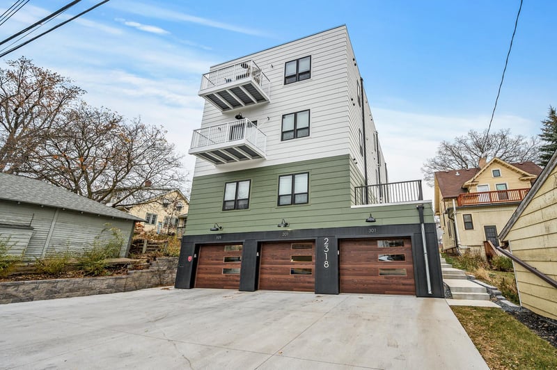 2318 2318 Johnson St NE #201, Minneapolis, MN 55408