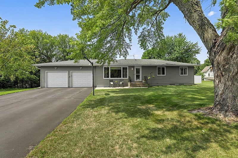 3025 Aadland Ave NE, Buffalo, MN 55313