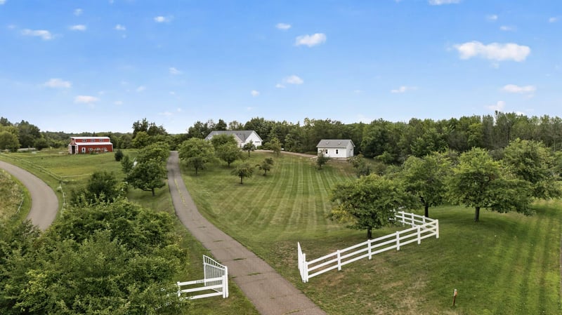 22760 Olivine St NW, Elk River, MN 55330